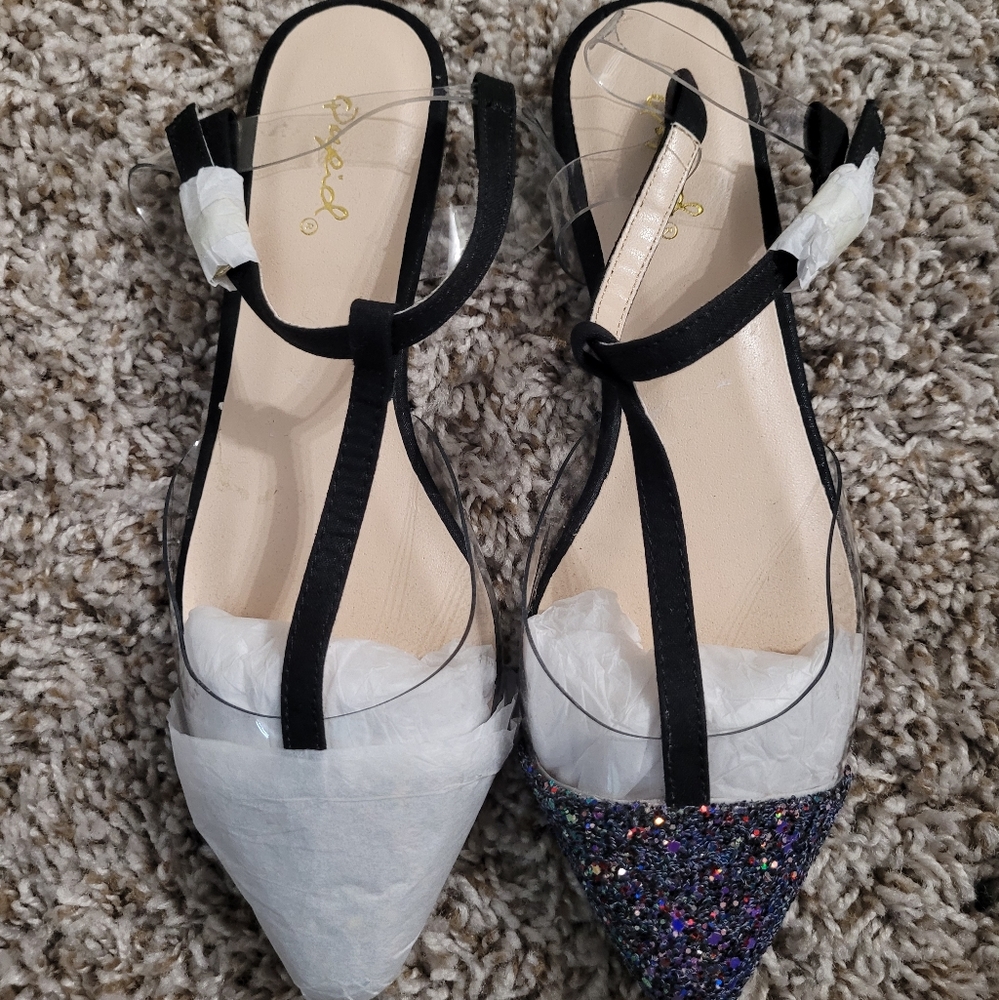 Qupid flats with glitter toe. - Picture 2 of 3